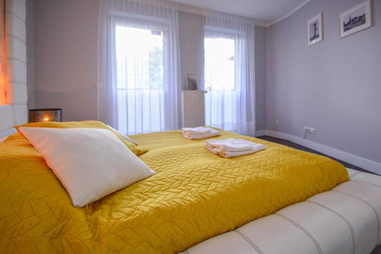 Apartamenty Bryza - Chelmonskiego - Parking - Centrum Świnoujście Buitenkant foto