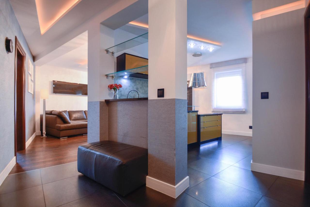 Apartamenty Bryza - Chelmonskiego - Parking - Centrum Świnoujście Buitenkant foto