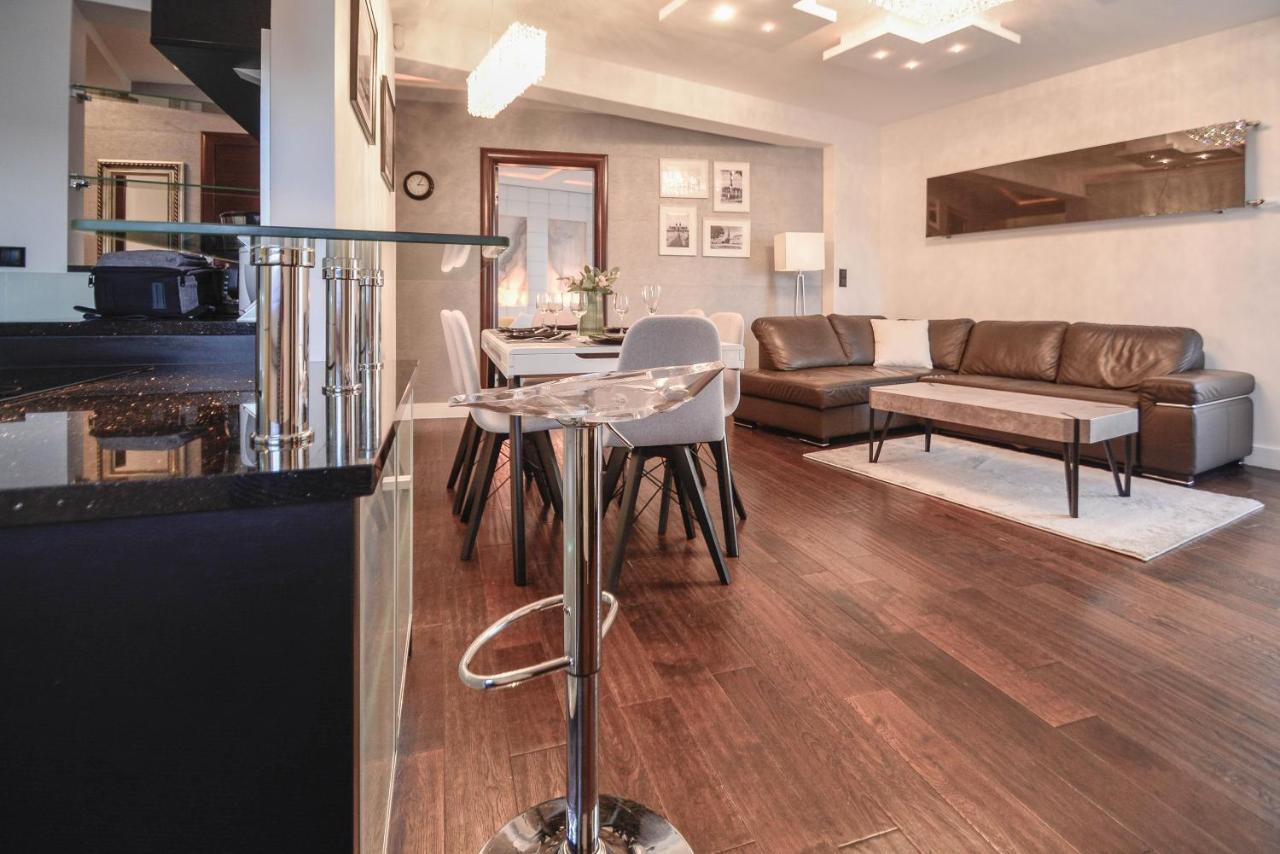 Apartamenty Bryza - Chelmonskiego - Parking - Centrum Świnoujście Buitenkant foto