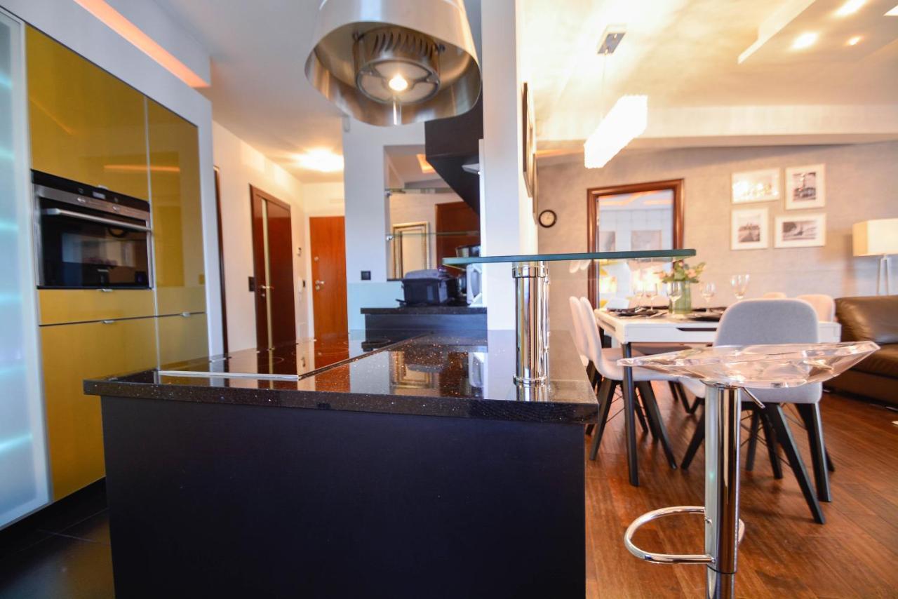 Apartamenty Bryza - Chelmonskiego - Parking - Centrum Świnoujście Buitenkant foto